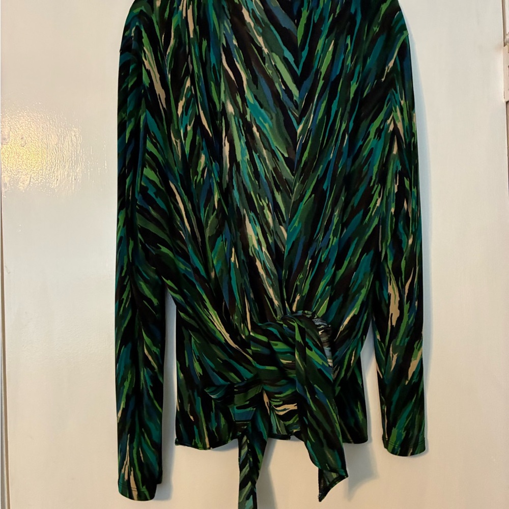 Choices Multicolor Abstract Stripe Top in Teal, Green & Black - Picture 3 of 4